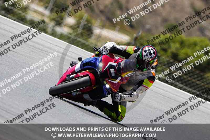 motorbikes;no limits;peter wileman photography;portimao;portugal;trackday digital images